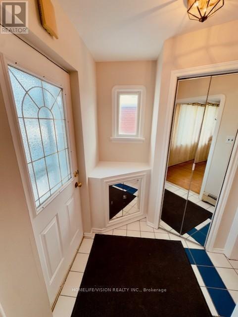 110 Cedarcrest Blvd in Toronto, ON - Building Photo - Building Photo