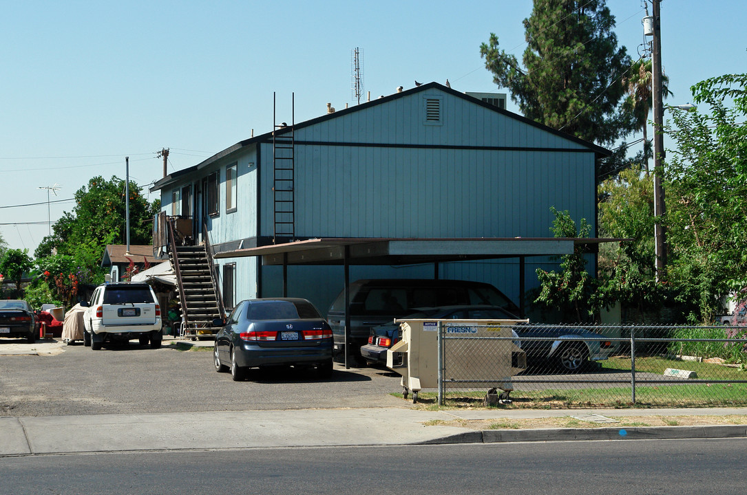 4406-4412 E Olive Ave in Fresno, CA - Foto de edificio