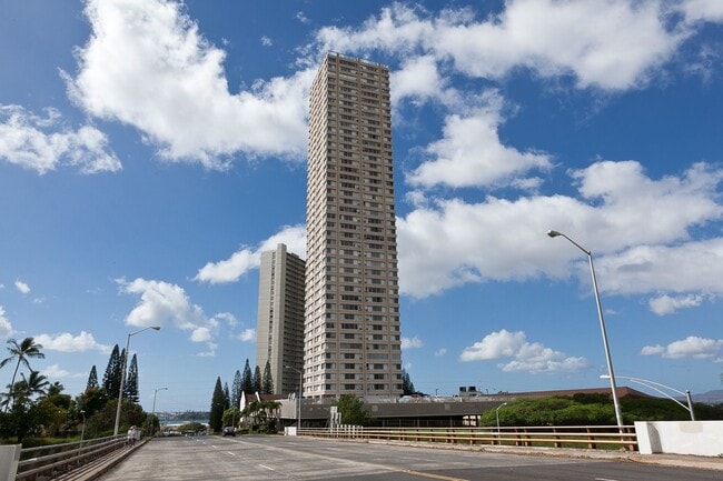 property at 98-288-288 Kaonohi St