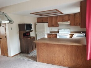 374 1/2 Ridge View Dr in Grand Junction, CO - Building Photo - Building Photo
