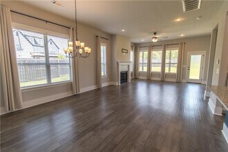 1431 Cave Stream Dr in Cave Springs, AR - Building Photo - Building Photo