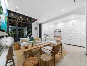 838 California Ave in Los Angeles, CA - Building Photo - Building Photo