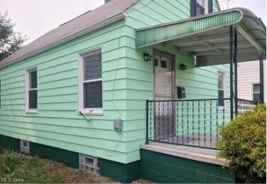 920 Washington Ave in Girard, OH - Building Photo
