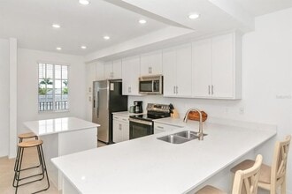 12320 Wellen Golf St, Unit 204 in Venice, FL - Foto de edificio - Building Photo