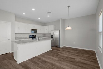 5317 Cricket Rd in Brooksville, FL - Building Photo - Building Photo