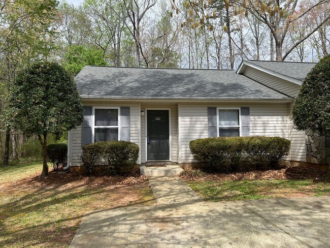 property at 120 Bogey Ln