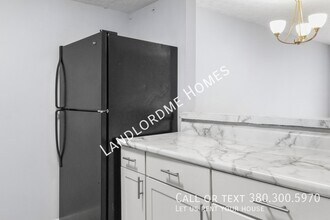 2842 Stonehenge Dr in Columbus, OH - Building Photo - Building Photo