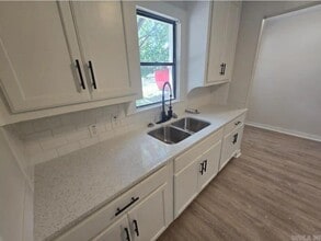 204 Glenora Ave in Sherwood, AR - Building Photo - Building Photo