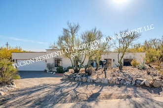 3030 E Camino Juan Paisano in Tucson, AZ - Building Photo - Building Photo