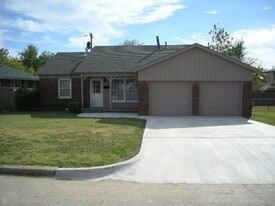 4024 NW 32nd St in Oklahoma City, OK - Building Photo