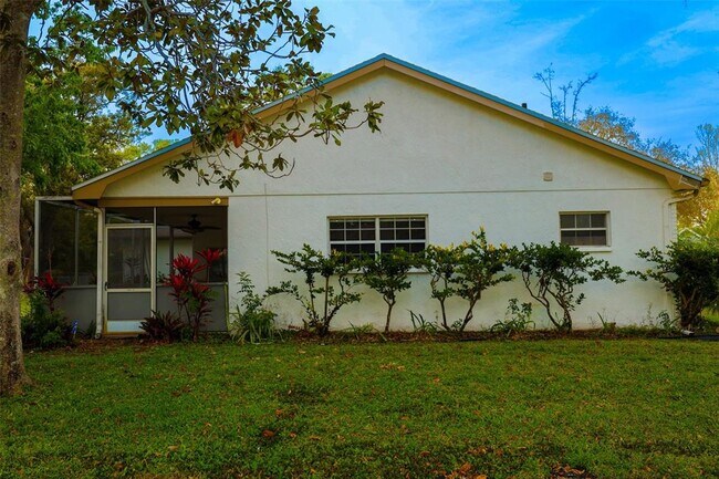 13409 Rayburn Rd in Hudson, FL - Building Photo - Building Photo