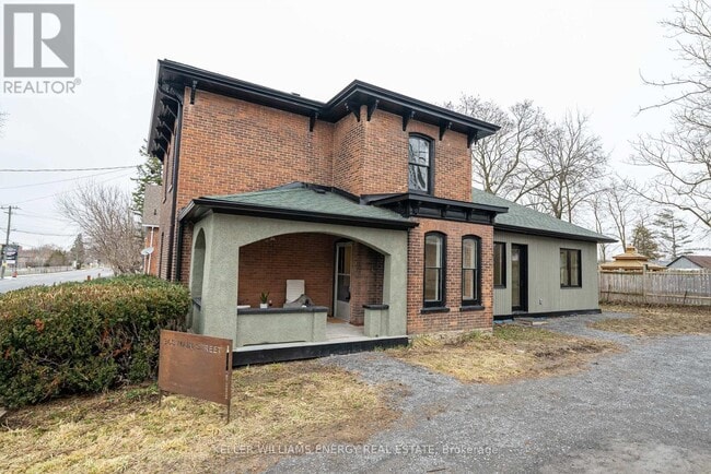 property at 368 PICTON MAIN St