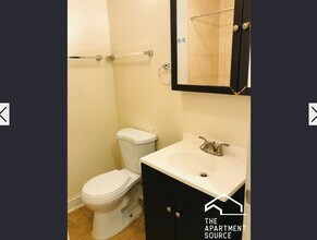 2937 N Allen Ave, Unit G in Chicago, IL - Foto de edificio - Building Photo