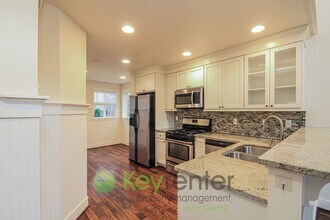 1119 24th Ave S in Seattle, WA - Building Photo - Building Photo