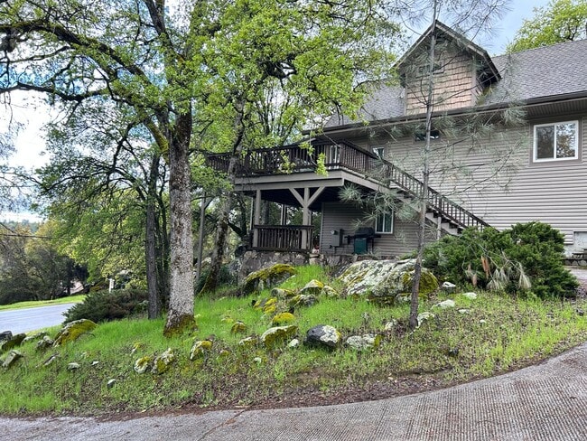 property at 13731 Sun Forest Dr