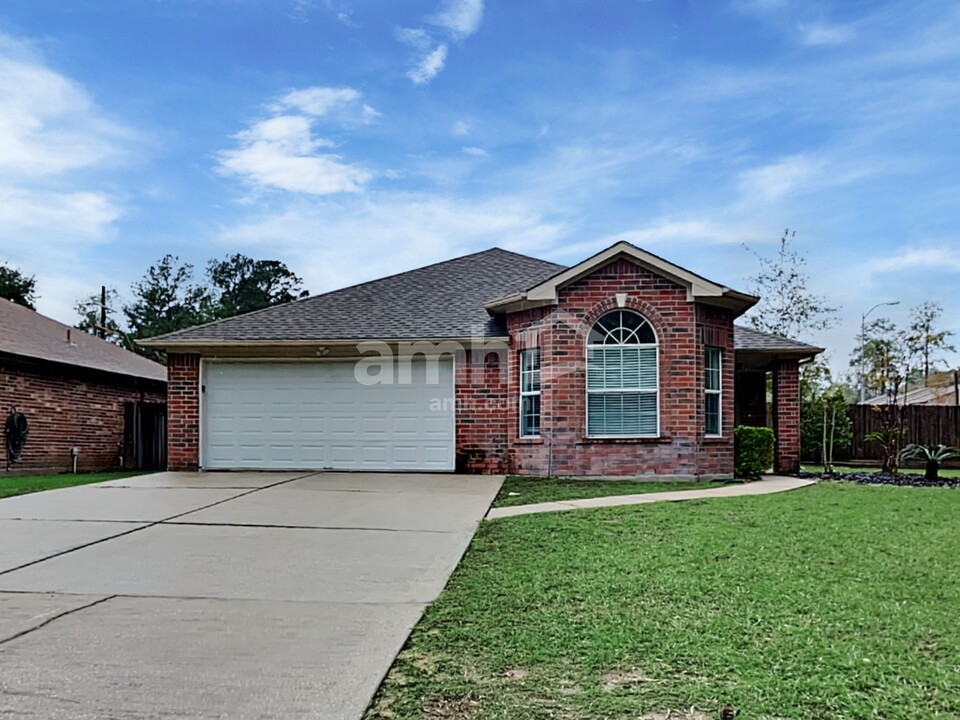 5719 Alpine Hts in Porter, TX - Building Photo