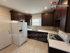 3122 N 28th St in Milwaukee, WI - Building Photo - Building Photo