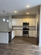 244 Mansfield Dr in Gallatin, TN - Building Photo - Building Photo