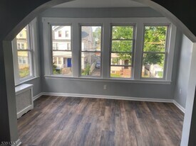 228 Renner Ave in Newark, NJ - Building Photo