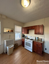 17 Hillside St, Unit 3 in Boston, MA - Building Photo - Building Photo