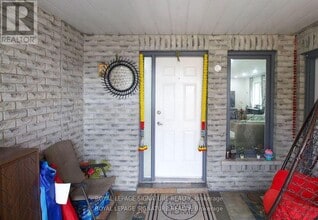 5125 Salishan Cir in Mississauga, ON - Building Photo - Building Photo