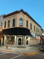 100 3rd St, Unit #1 in Baraboo, WI - Building Photo