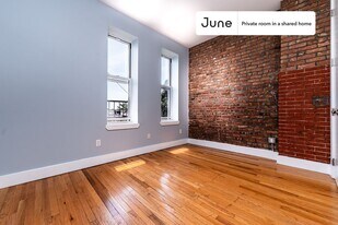 Room in Shared 3 bed/1 bath home, Unit C in Brooklyn, NY - Building Photo