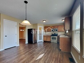 4868 Eagle Ridge Ct in Lebanon, OH - Building Photo - Building Photo