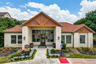 Lookout Hollow in Selma, TX - Building Photo - Building Photo