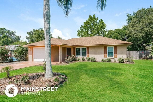 258 Charles Ave in Orange City, FL - Building Photo - Building Photo