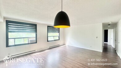 18 Holborn Ct in Kitchener, ON - Building Photo - Building Photo