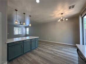 2637 Heathrow St in Las Vegas, NV - Building Photo - Building Photo