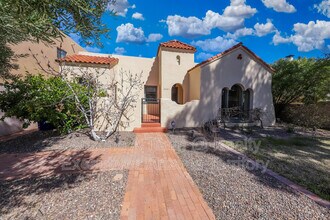 2221 1st St in Tucson, AZ - Building Photo - Building Photo