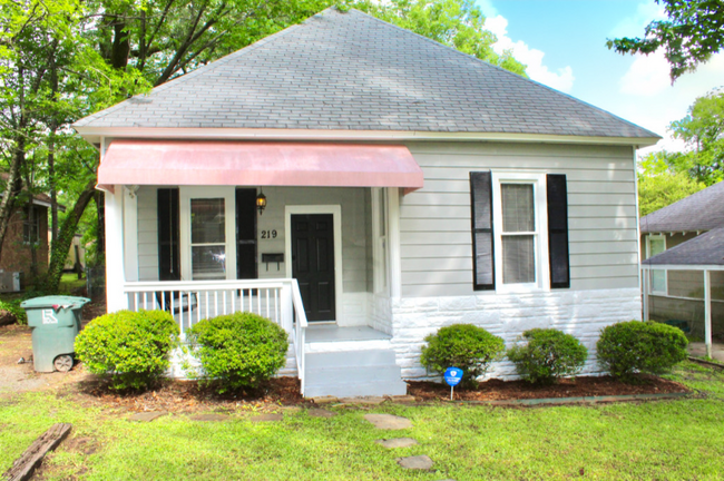 property at 219 Walnut St