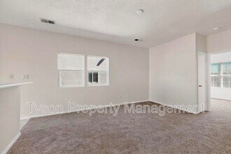 8535 Zydecko Ave SW in Albuquerque, NM - Building Photo - Building Photo