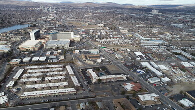 10 Gentry Way in Reno, NV - Building Photo - Building Photo