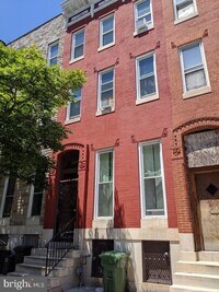 940 Harlem Ave photo'