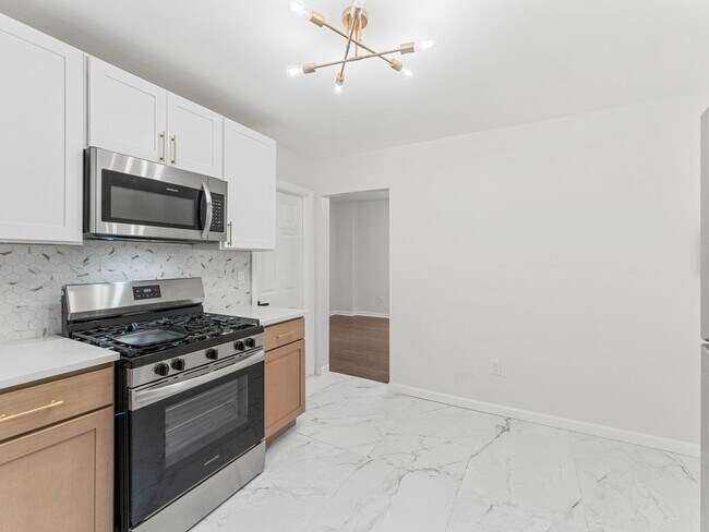 216 S 3rd St in Millville, NJ - Building Photo - Building Photo