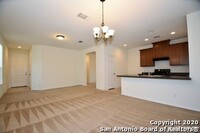 7843 Caballo Canyon in San Antonio, TX - Foto de edificio - Building Photo