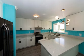 933 18th Ave in Honolulu, HI - Building Photo - Building Photo