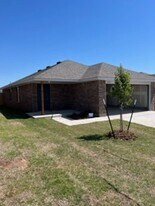 2925 NW 195th St in Edmond, OK - Building Photo