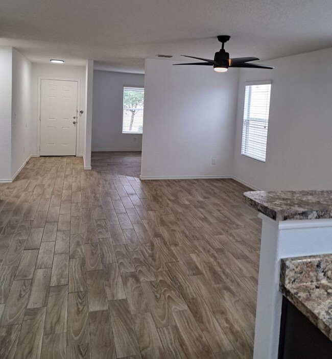 10968 Bosal Trail in San Antonio, TX - Building Photo - Building Photo