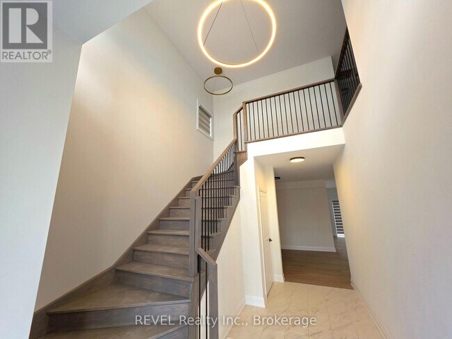 6438 Sunshine Cmn in Niagara Falls, ON - Building Photo - Building Photo