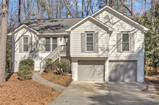 property at 637 Wedgewood Dr