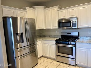 3613 N 127th Dr in Avondale, AZ - Building Photo - Building Photo