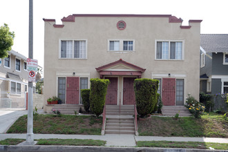 1662 S Hobart Blvd in Los Angeles, CA - Building Photo - Building Photo