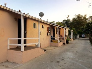 Gambier Apartments in Los Angeles, CA - Building Photo - Building Photo