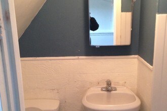 917 S University Ave in Mt. Pleasant, MI - Foto de edificio - Building Photo