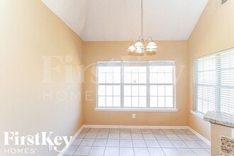 9920 Calderdale Dr in Cordova, TN - Foto de edificio - Building Photo