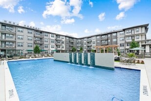 Mera Craig Ranch 55+ Active Adult in McKinney, TX - Building Photo